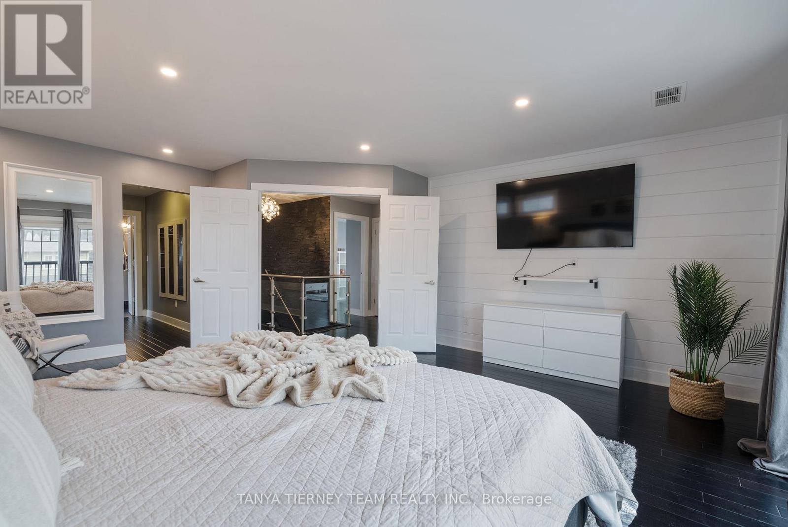 1 Centre Street W, Whitby (Brooklin), Ontario  L1M 1C1 - Photo 24 - E12799704