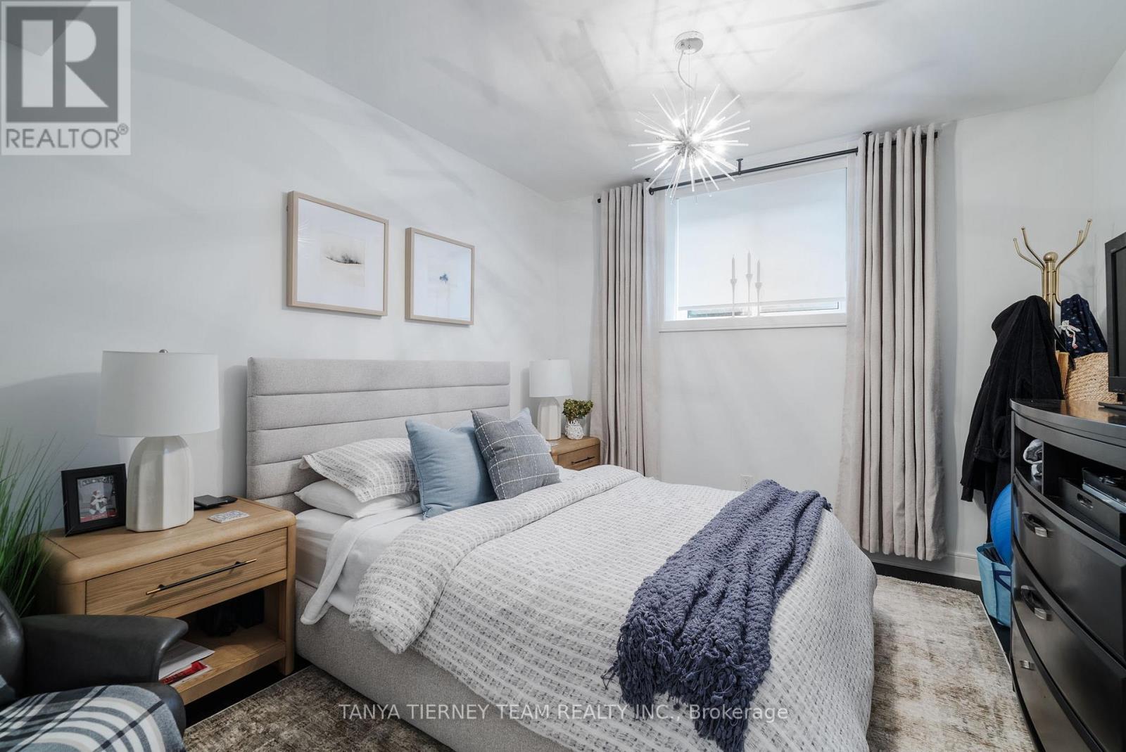 1 Centre Street W, Whitby (Brooklin), Ontario  L1M 1C1 - Photo 40 - E12799704