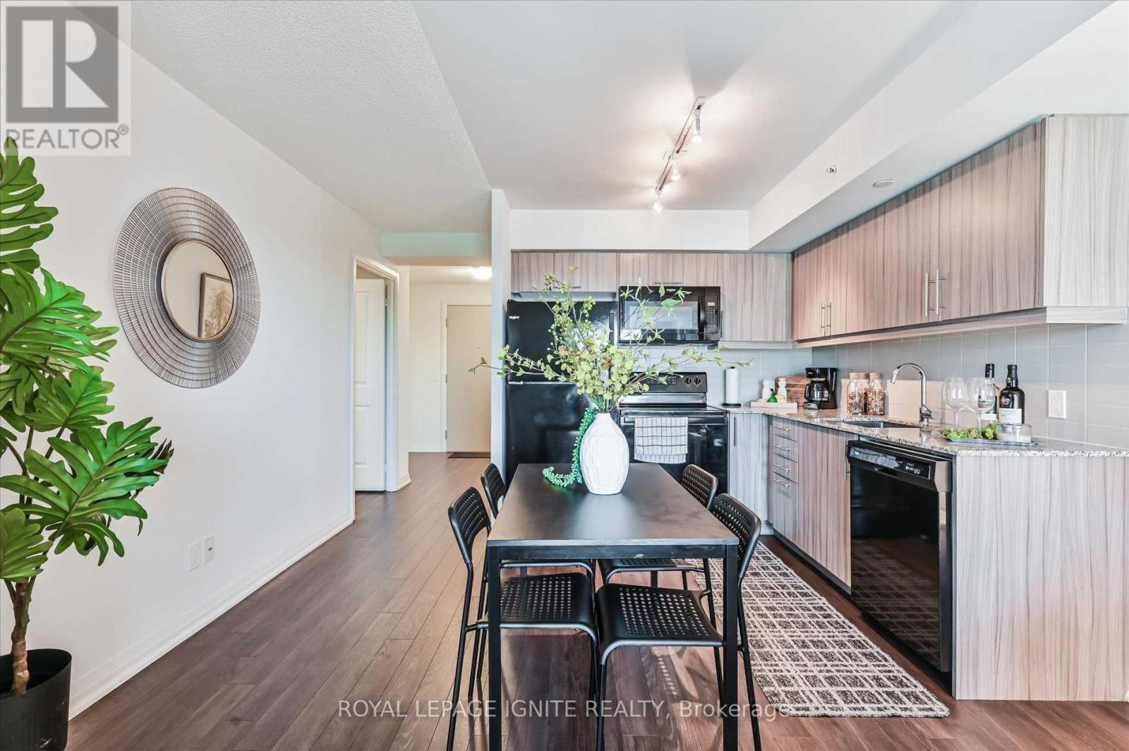 514 - 30 Meadowglen Place, Toronto, Ontario  M1G 0A6 - Photo 12 - E12799726