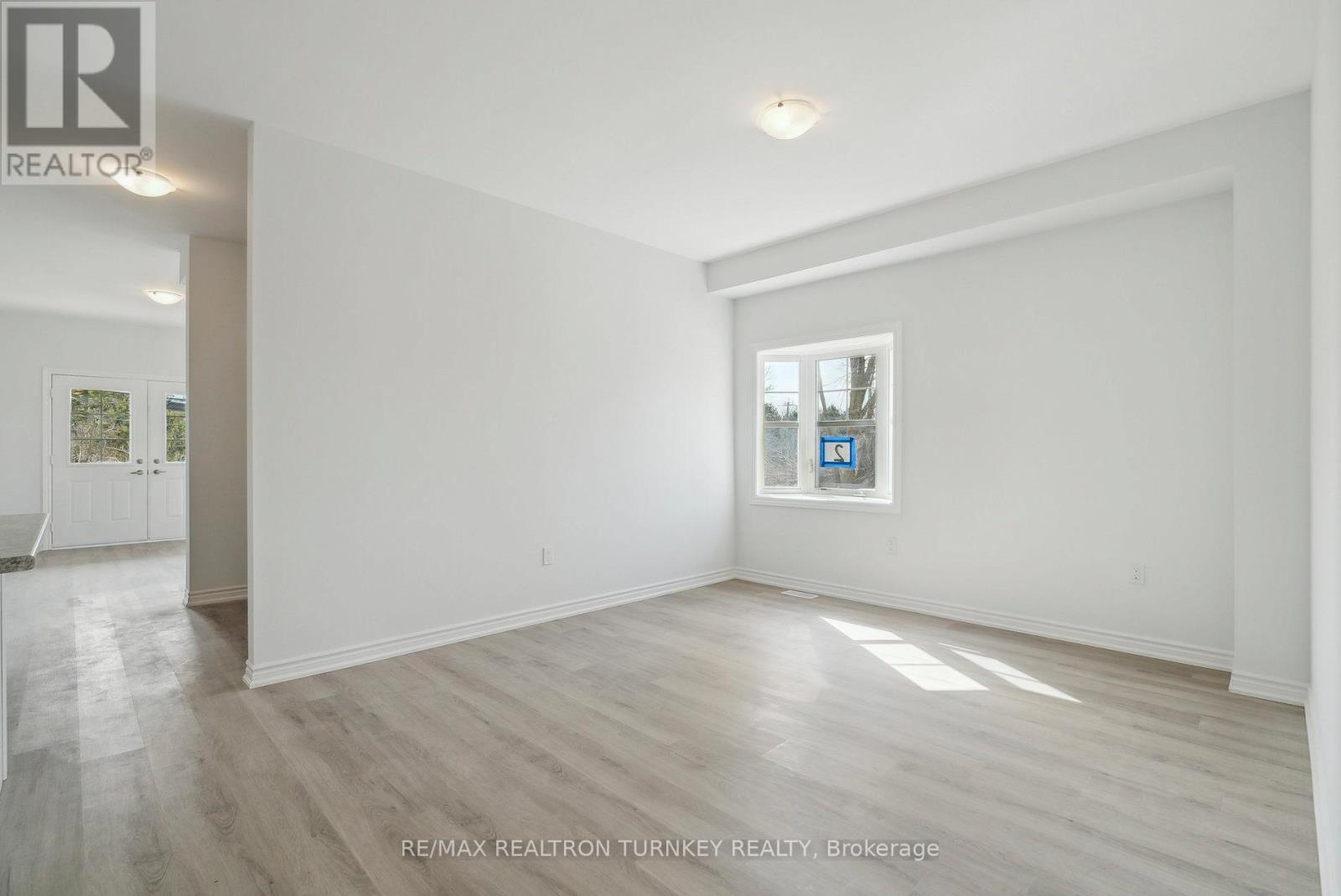 2 Ravenscraig Place, Innisfil (Cookstown), Ontario  L0L 1L0 - Photo 14 - N12799736