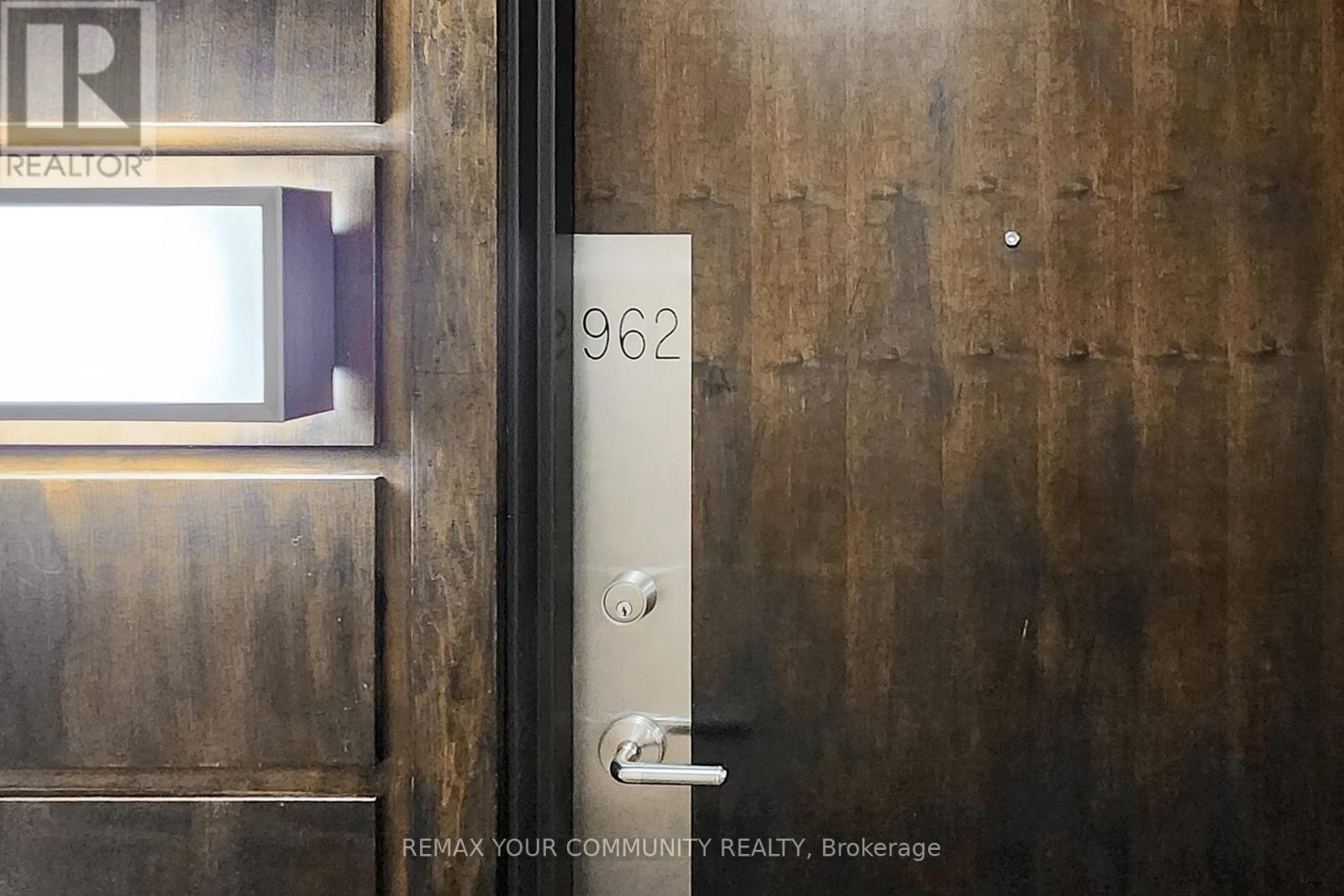 962 - 23 Cox Boulevard, Markham, Ontario  L3R 4G1 - Photo 2 - N12799766