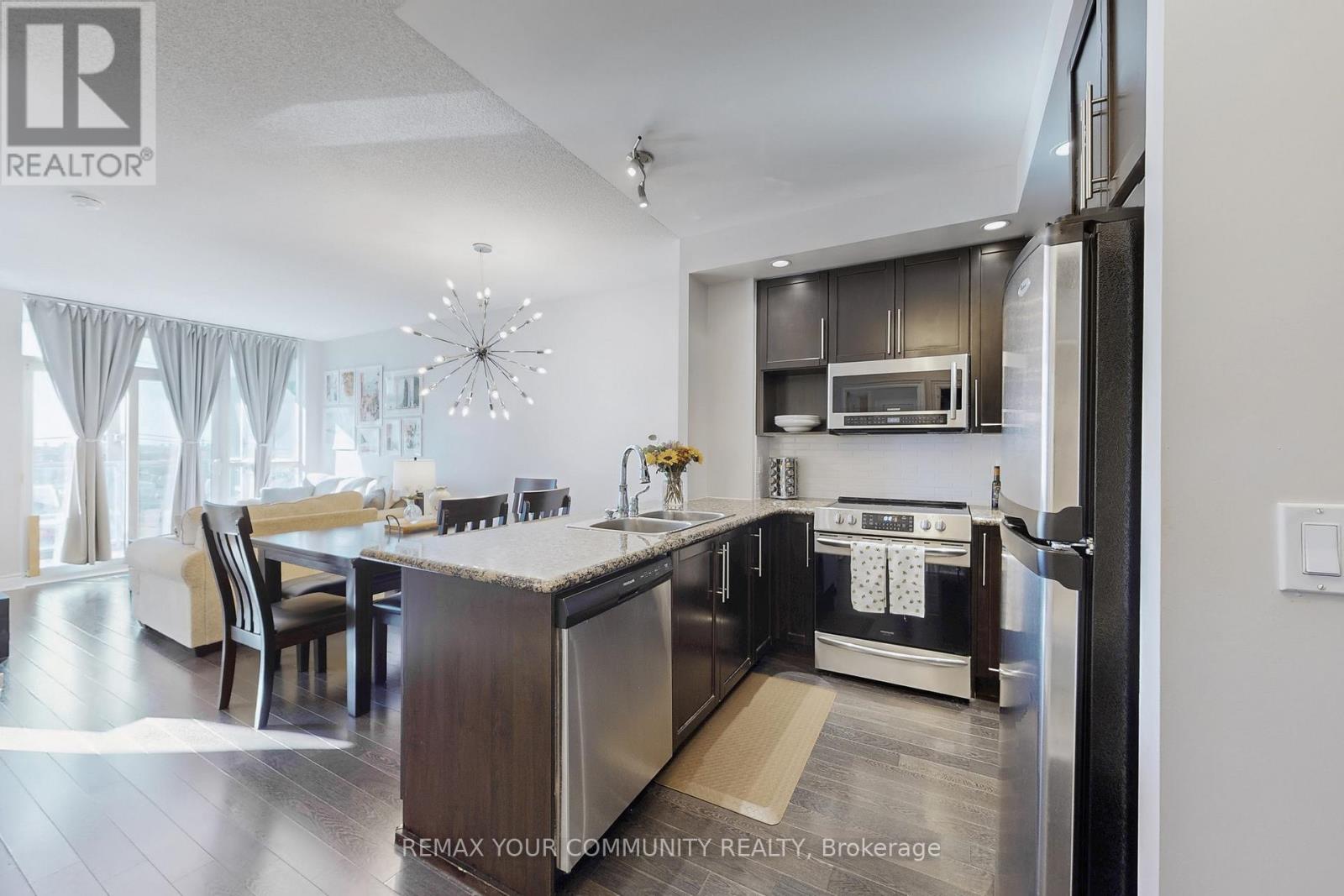 962 - 23 Cox Boulevard, Markham, Ontario  L3R 4G1 - Photo 7 - N12799766