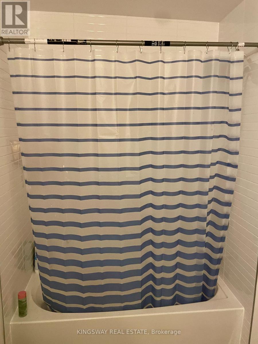 1002 - 3220 William Coltson Avenue, Oakville, Ontario  L6H 7W6 - Photo 14 - W12799612