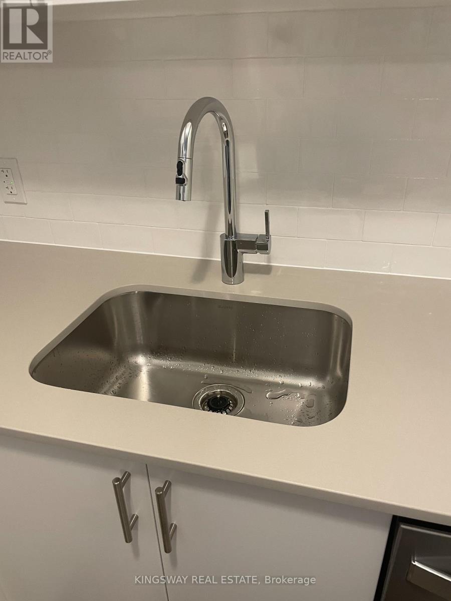 1002 - 3220 William Coltson Avenue, Oakville, Ontario  L6H 7W6 - Photo 22 - W12799612