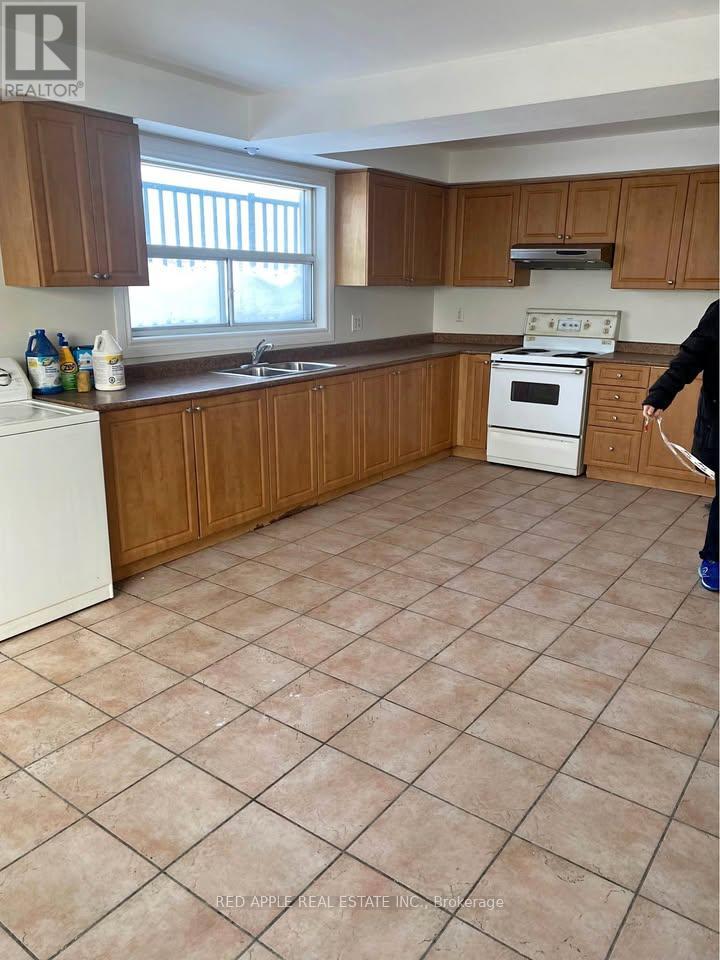 211 Milvan Drive, Toronto, Ontario  M9L 2A3 - Photo 2 - W12799656