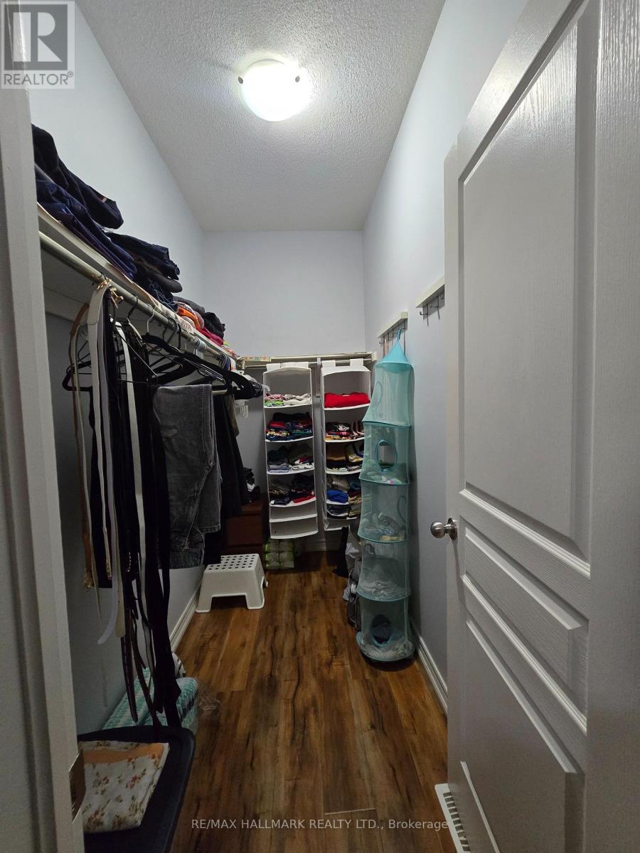 32 Kempenfelt Trail, Brampton (Northwest Brampton), Ontario  L7A 0Z6 - Photo 22 - W12799668