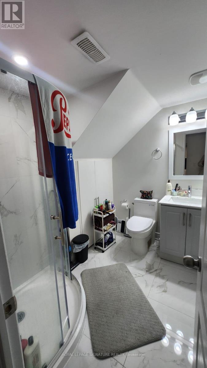 Basement - 19 Rangoon Road, Toronto, Ontario  M9C 4N5 - Photo 10 - W12799674