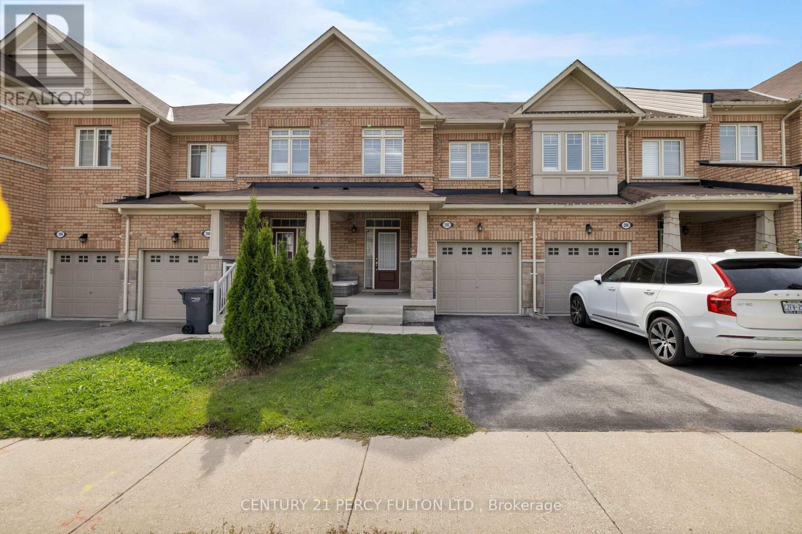 202 SKY HARBOUR DRIVE, Brampton, Ontario