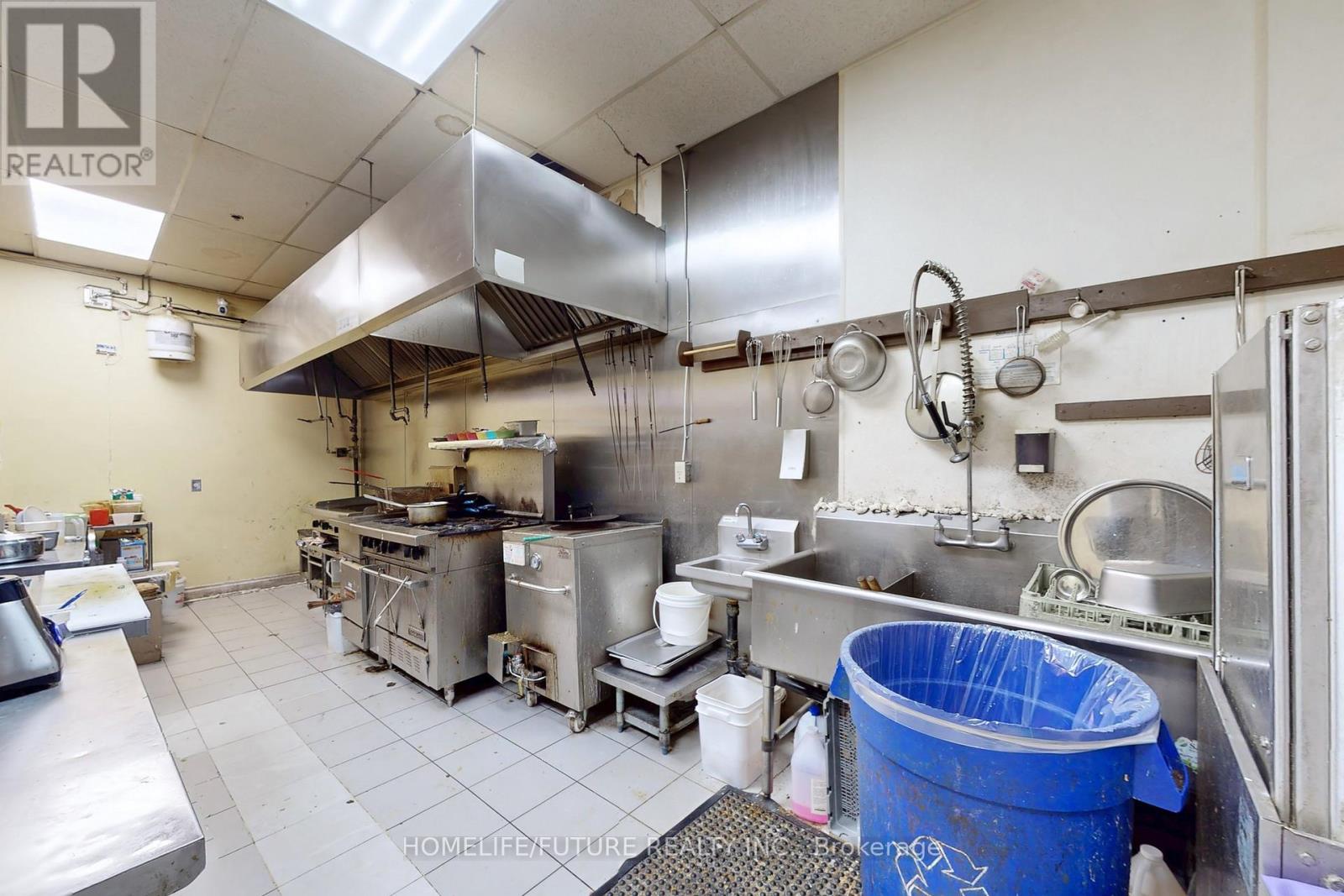 8 - 2560 Shepard Avenue, Mississauga, Ontario  L5A 4E1 - Photo 27 - W12799716