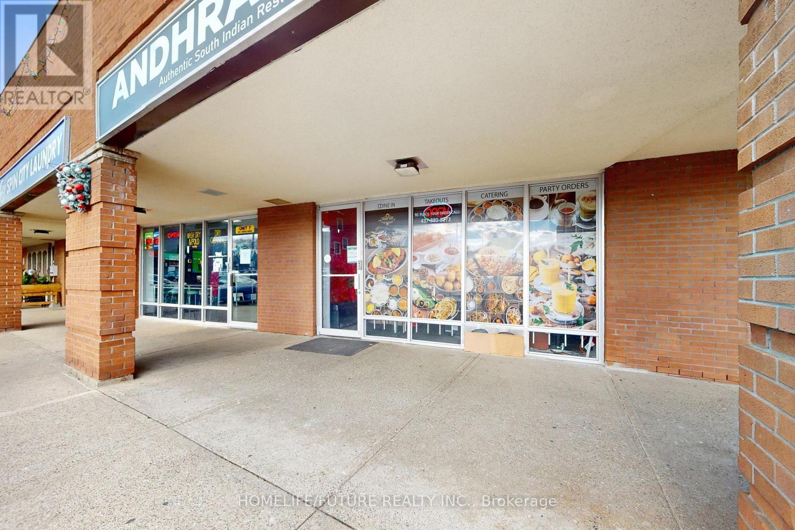 8 - 2560 Shepard Avenue, Mississauga, Ontario  L5A 4E1 - Photo 3 - W12799716