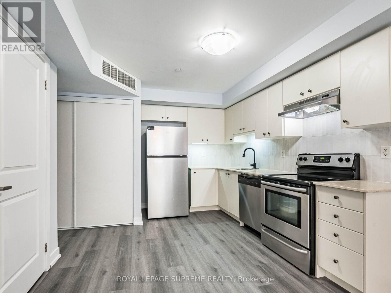 14 - 6 Drummond Street, Toronto, Ontario  M8V 1Y8 - Photo 14 - W12799718
