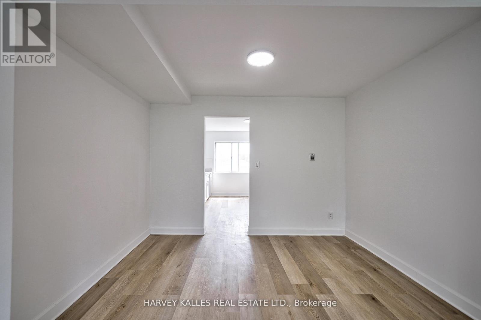 Th511 - 2000 Sheppard Avenue W, Toronto, Ontario  M3N 1A2 - Photo 16 - W12799732