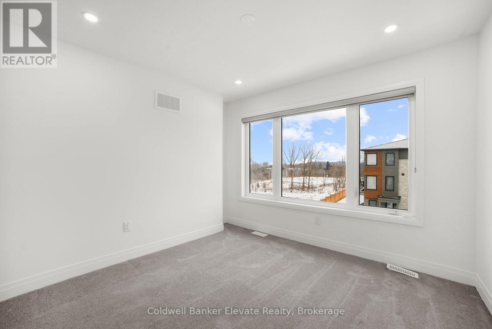 42 Windtree Way, Halton Hills, Ontario  L7G 0C4 - Photo 15 - W12799744