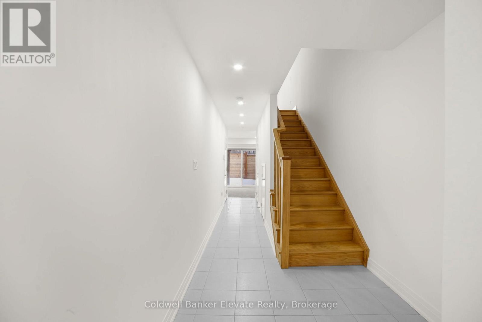 42 Windtree Way, Halton Hills, Ontario  L7G 0C4 - Photo 19 - W12799744