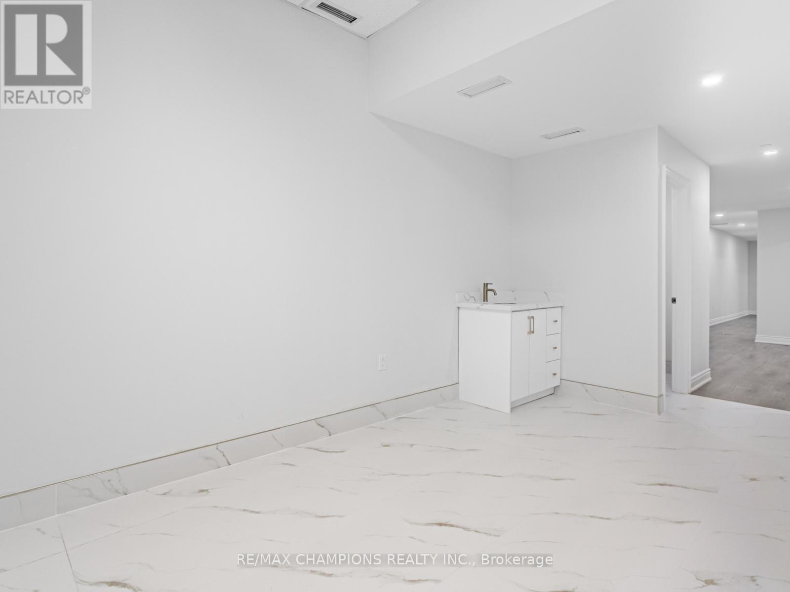 26 - 2565 Steeles Avenue E, Brampton, Ontario  L6T 4L6 - Photo 23 - W12799770