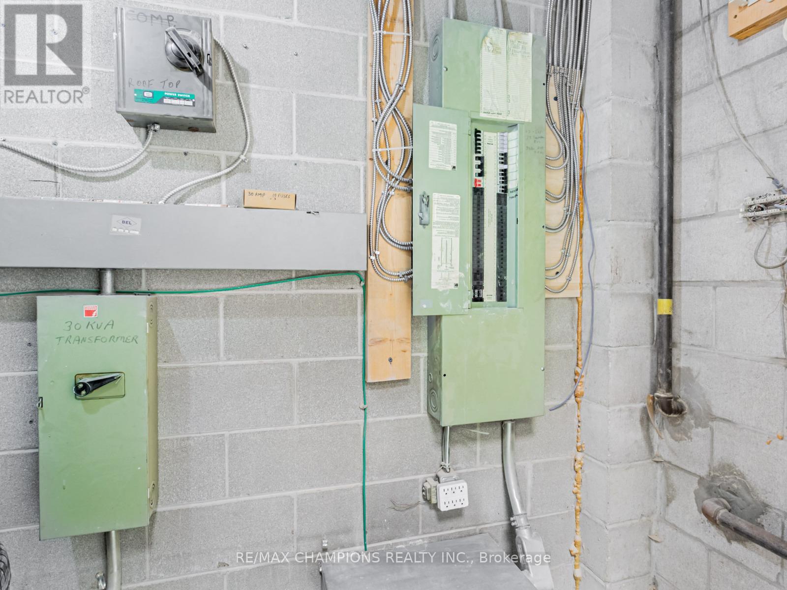 26 - 2565 Steeles Avenue E, Brampton, Ontario  L6T 4L6 - Photo 24 - W12799770