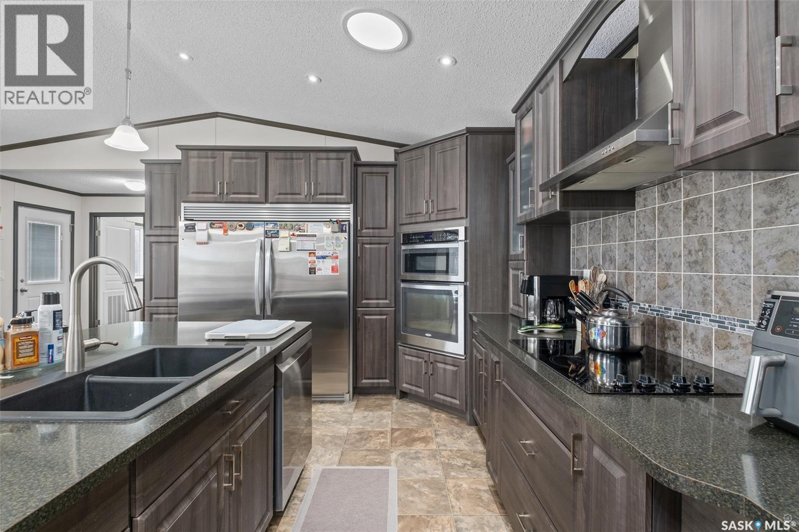 320 B Avenue, Shellbrook Rm No. 493, Saskatchewan  S0J 1G0 - Photo 8 - SK028793