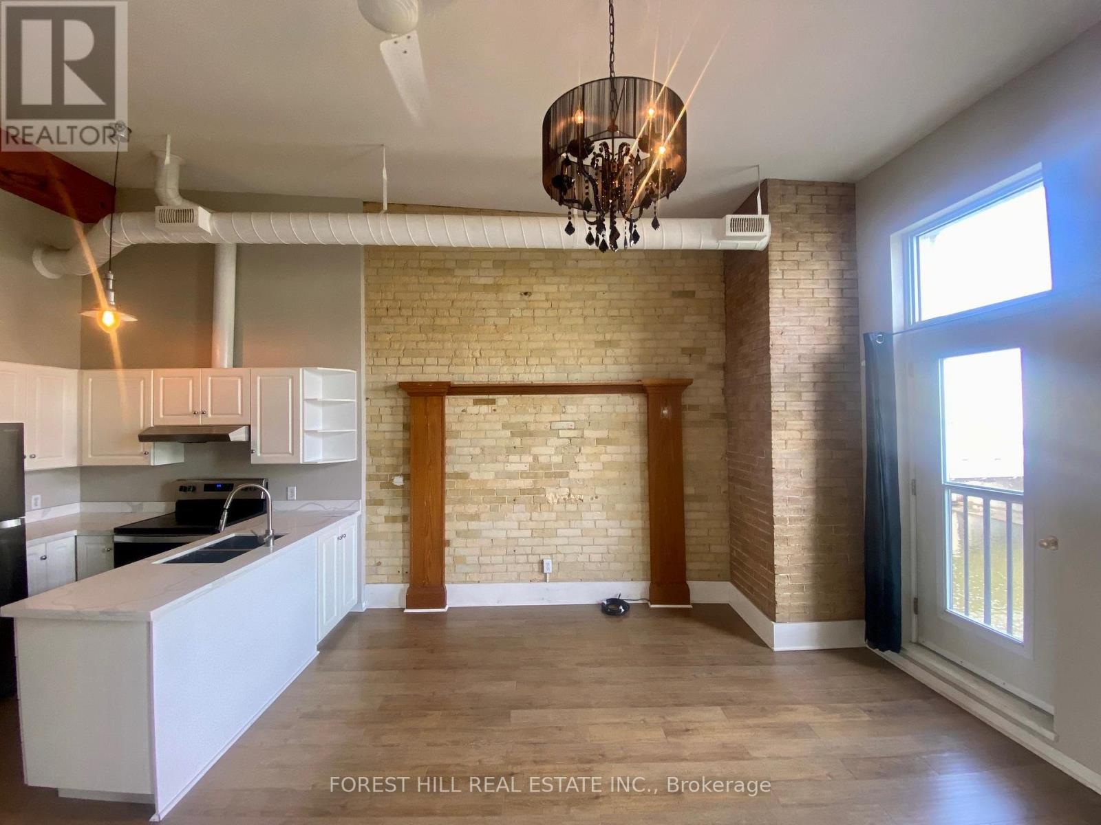 1 - 18 Water Street N, Cambridge, Ontario  N1R 3B1 - Photo 3 - X12799608