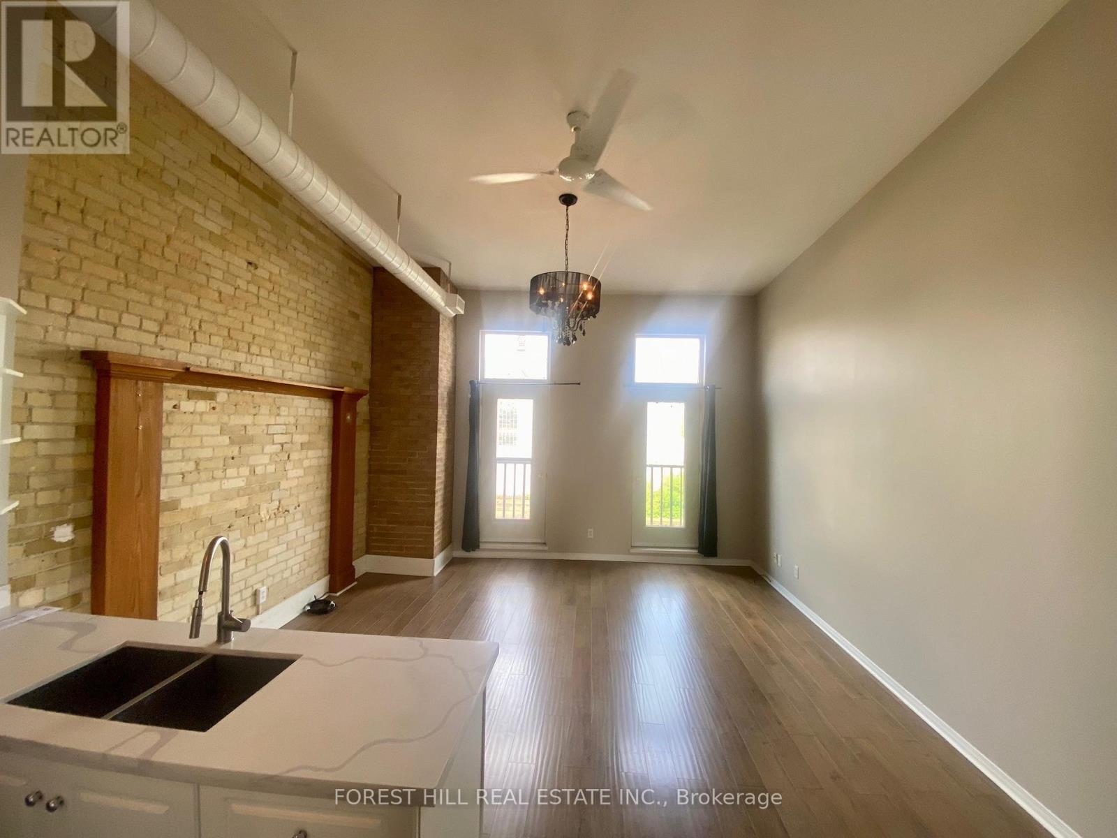 1 - 18 Water Street N, Cambridge, Ontario  N1R 3B1 - Photo 6 - X12799608