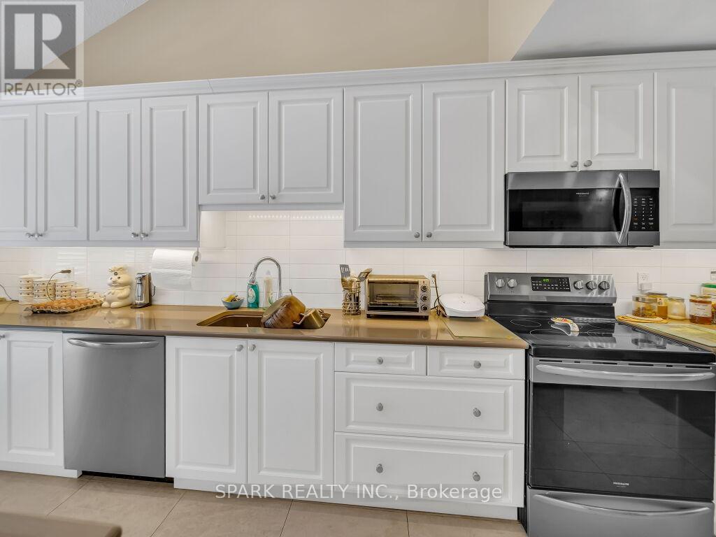 174 Riverwalk Place, Guelph/eramosa (Rockwood), Ontario  N0B 2K0 - Photo 16 - X12799696