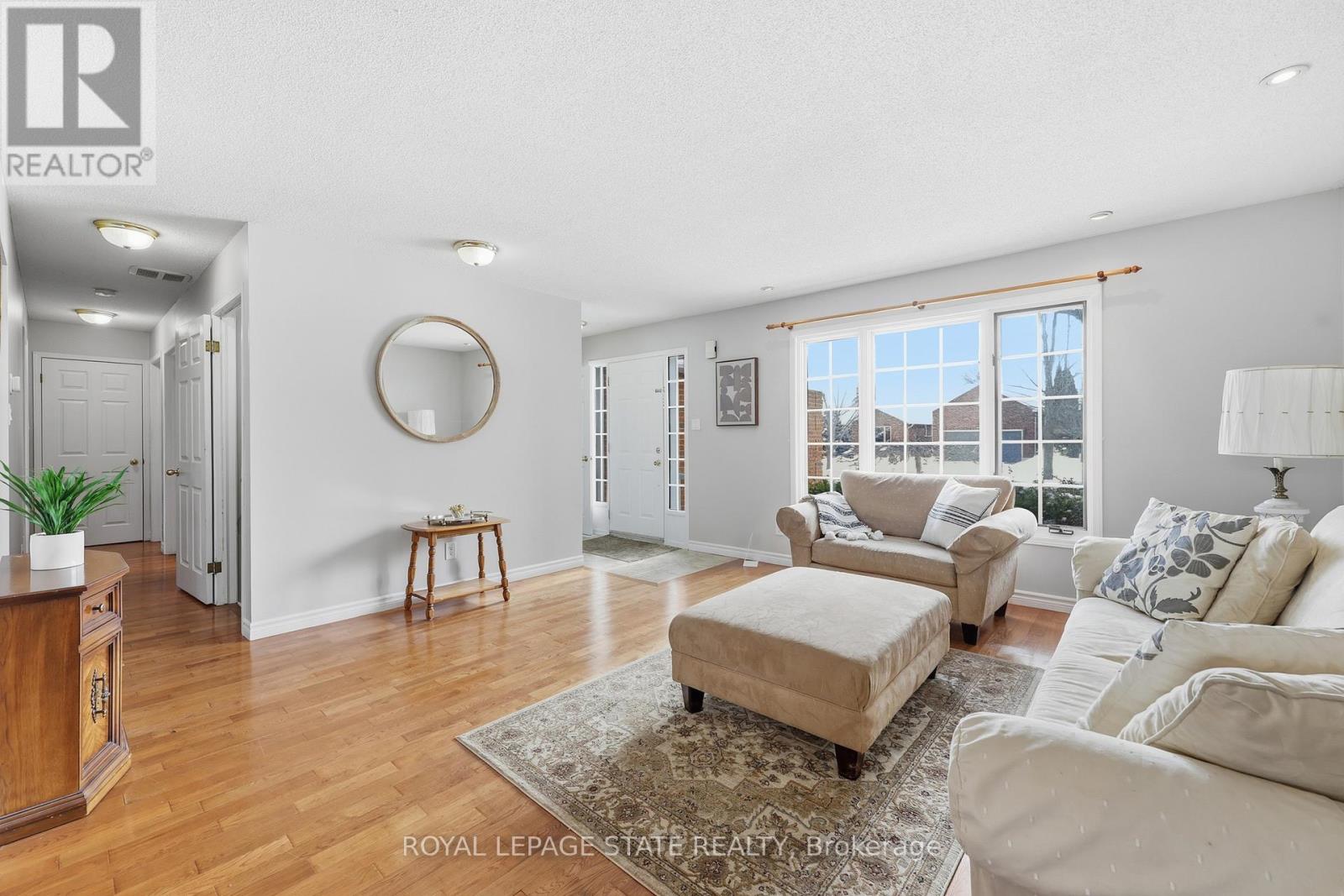 5 Linington Trail, Hamilton, Ontario  L9H 6Z5 - Photo 11 - X12799700