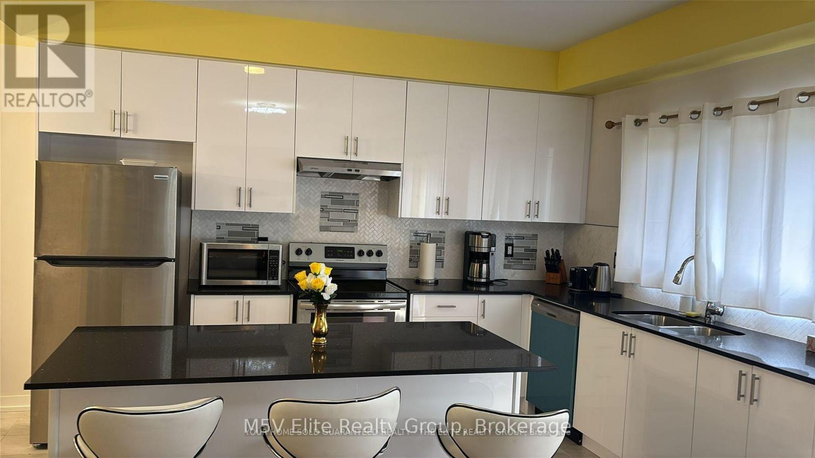 56 Trailside Drive, Haldimand, Ontario  N0A 1S0 - Photo 4 - X12799760