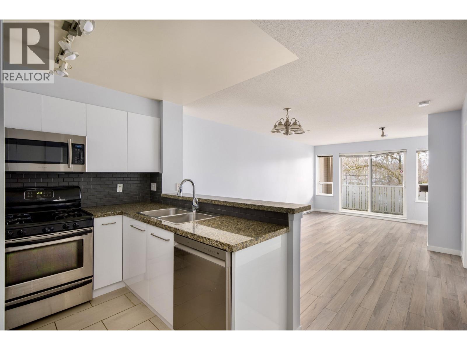 215 8060 Jones Road, Richmond, British Columbia  V6Y 4K5 - Photo 5 - R3091084