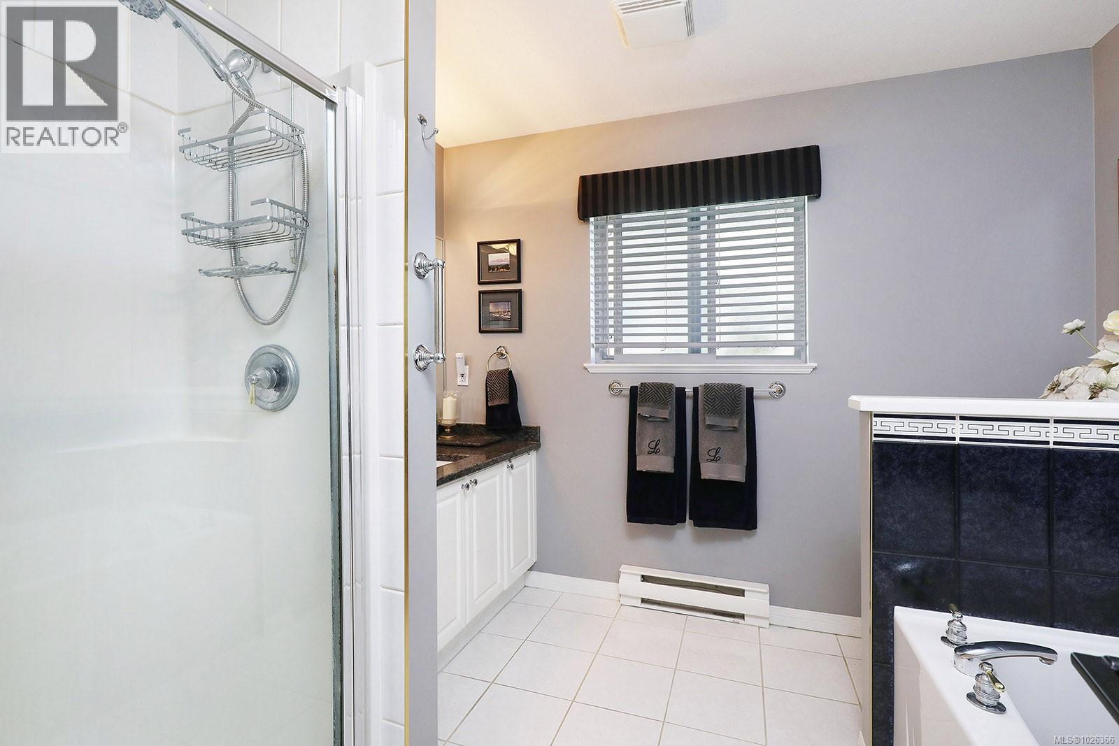 206 2275 Comox Ave, Comox, British Columbia  V9M 1X6 - Photo 32 - 1026366