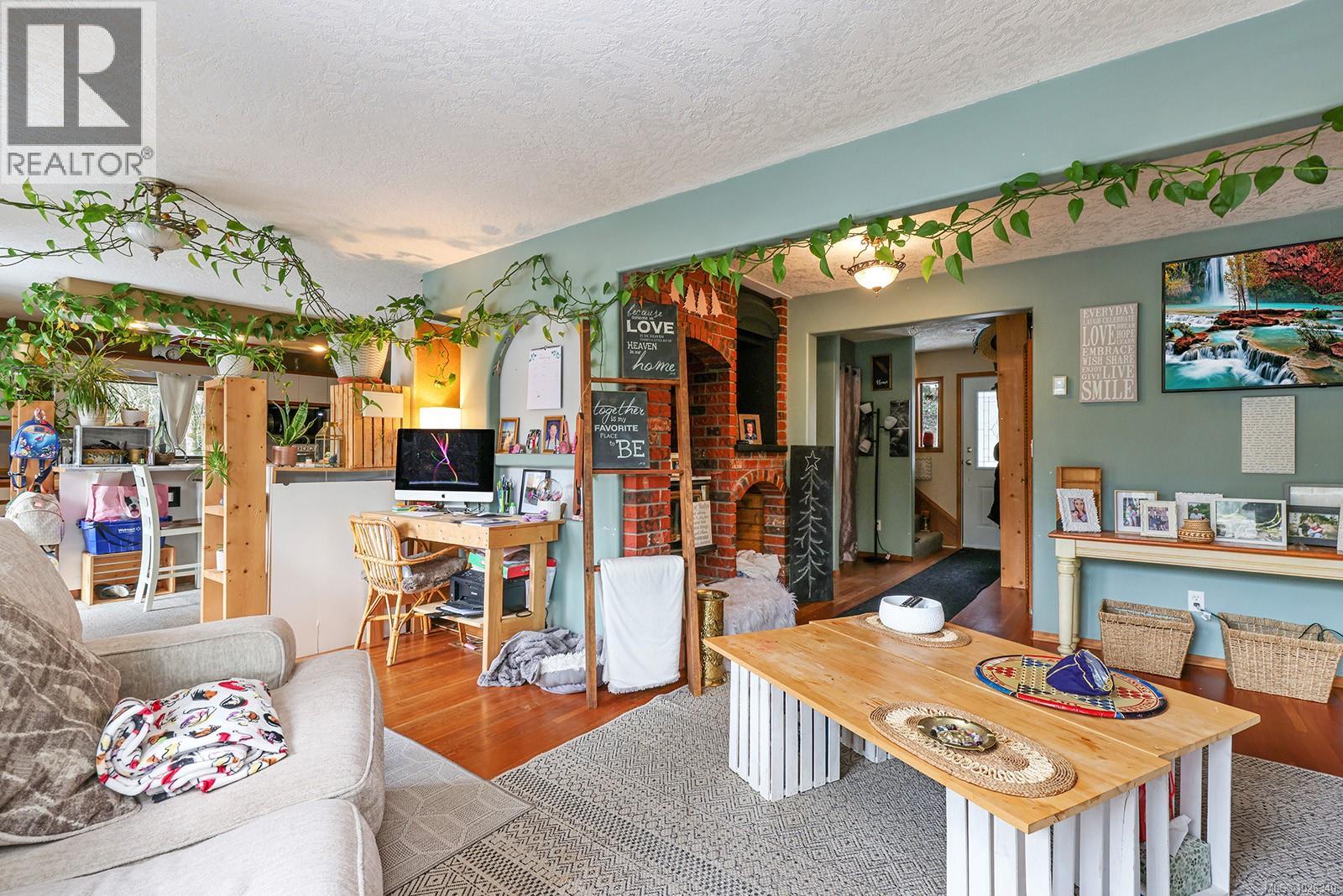 4026 Macaulay Rd, Black Creek, British Columbia V9J 1C8 - Photo 4 - 1026340