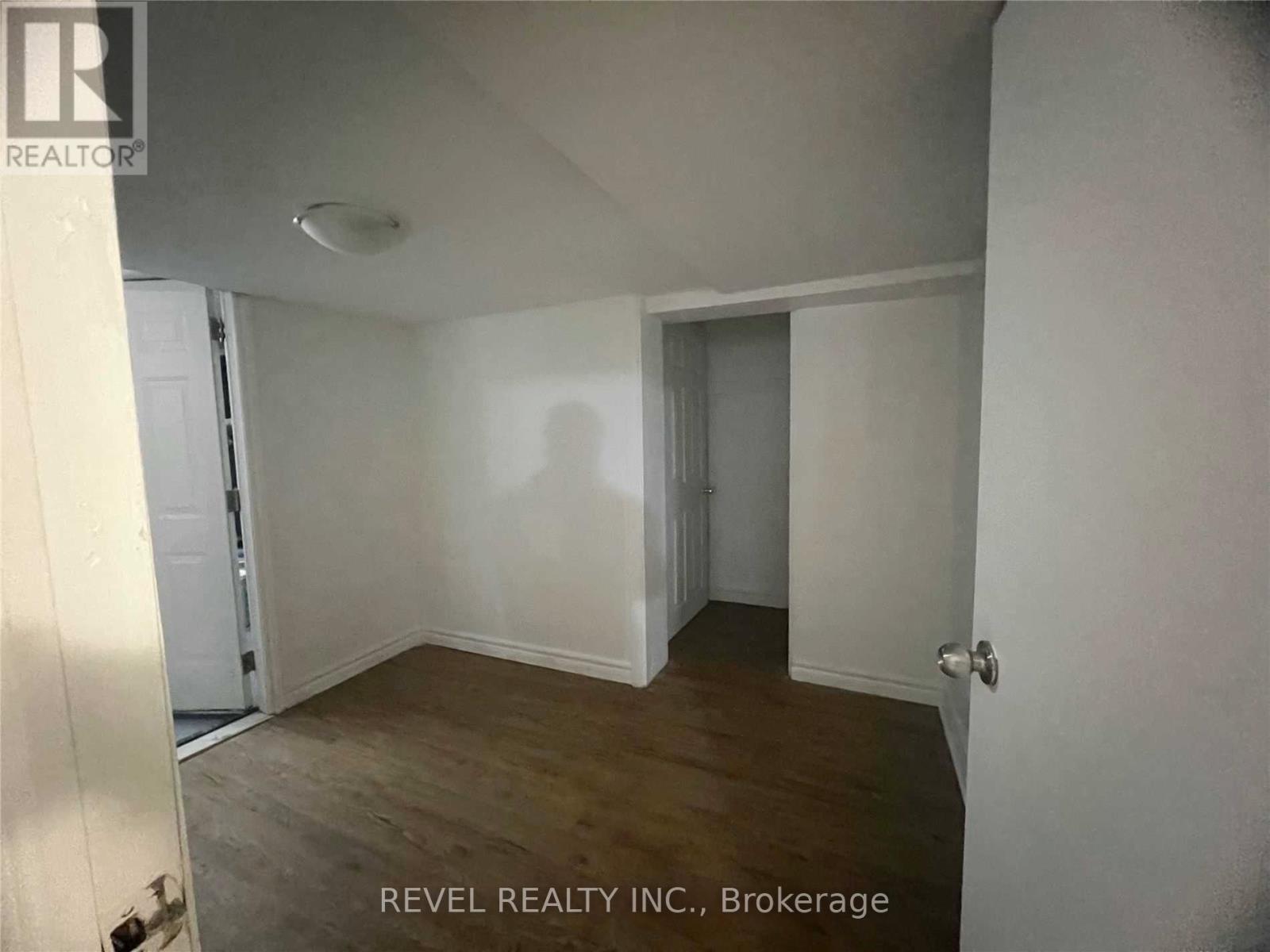 45 Fairbanks Street, Oshawa, Ontario  L1H 2L7 - Photo 13 - E12799866