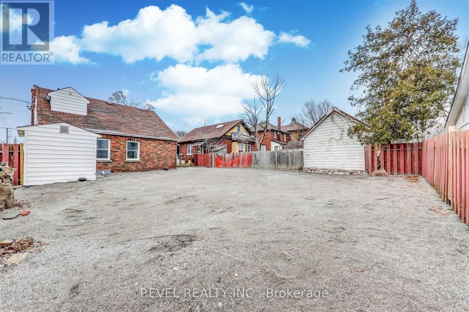 45 Fairbanks Street, Oshawa, Ontario  L1H 2L7 - Photo 23 - E12799866