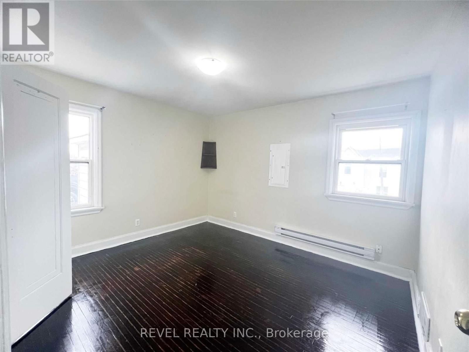 45 Fairbanks Street, Oshawa, Ontario  L1H 2L7 - Photo 8 - E12799866