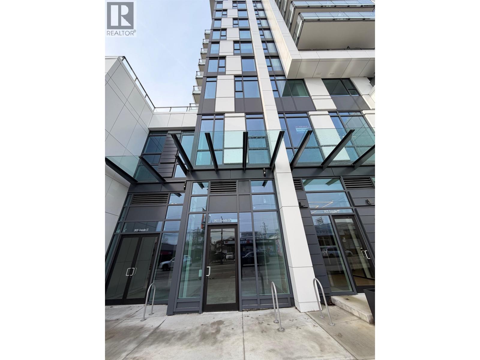 8427 GRANVILLE STREET, Vancouver, British Columbia