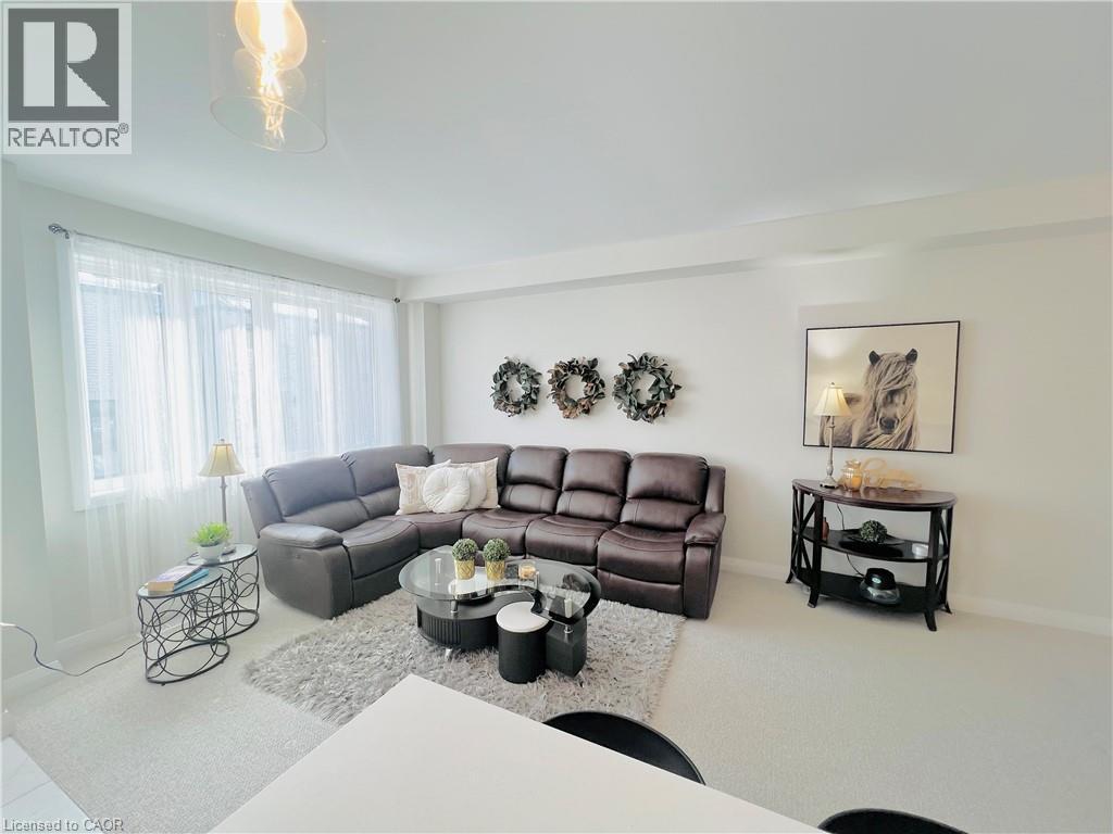 11 Cherry Blossom Heights, Hamilton, Ontario  L9B 0E9 - Photo 9 - 40803732