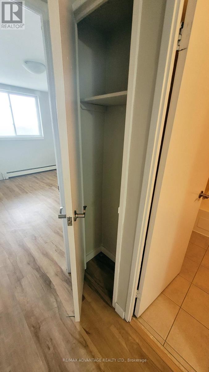 806 - 563 Mornington Avenue, London East, Ontario  N5Y 4T8 - Photo 11 - X12799804