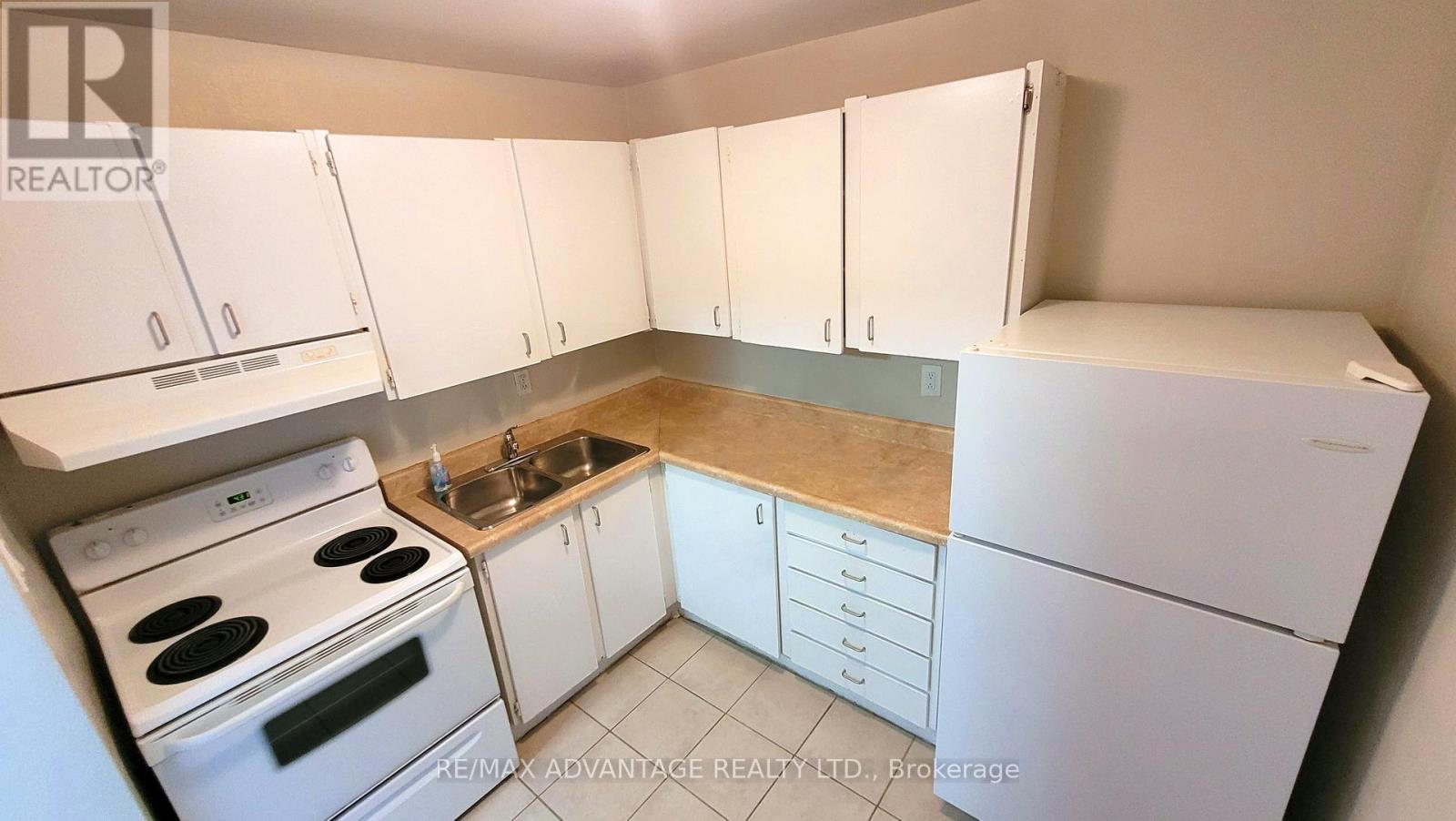 806 - 563 Mornington Avenue, London East, Ontario  N5Y 4T8 - Photo 7 - X12799804