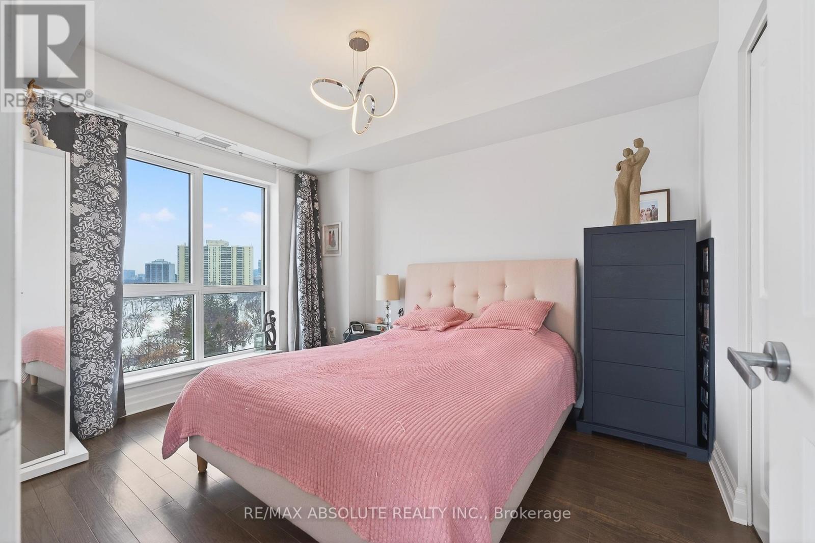 1209 - 90 Landry Street, Ottawa, Ontario  K1L 0A9 - Photo 12 - X12798470