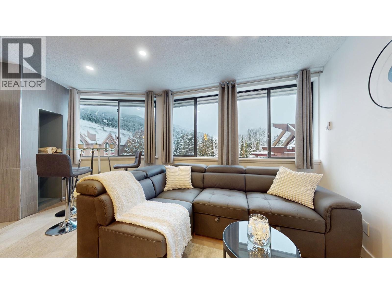 301 4111 Golfers Approach, Whistler, British Columbia  V8E 1A4 - Photo 11 - R3091283