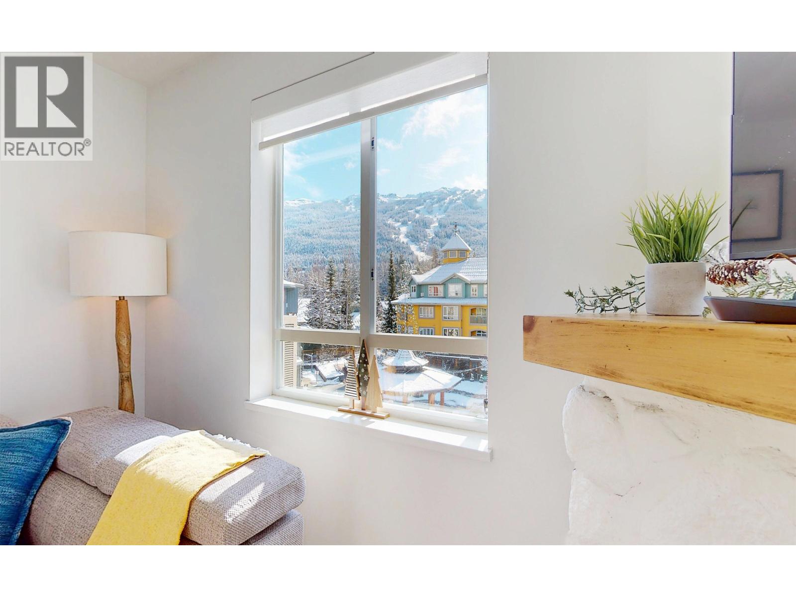 449 4314 Main Street, Whistler, British Columbia  V8E 1A8 - Photo 2 - R3091284