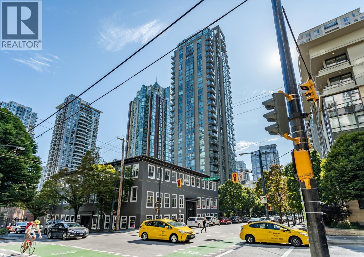 502 928 Richards Street, Vancouver, British Columbia  V6B 6P6 - Photo 1 - R3091288