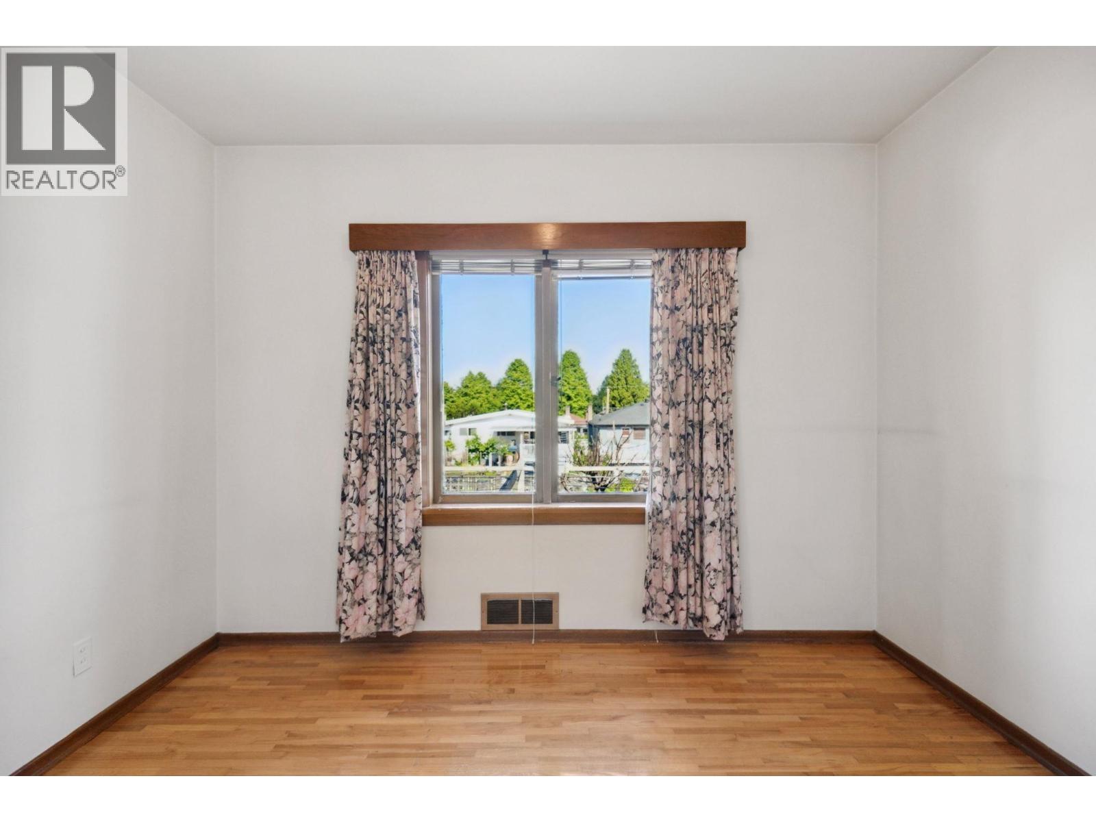 4262 Dumfries Street, Vancouver, British Columbia  V5N 3T2 - Photo 20 - R3091296