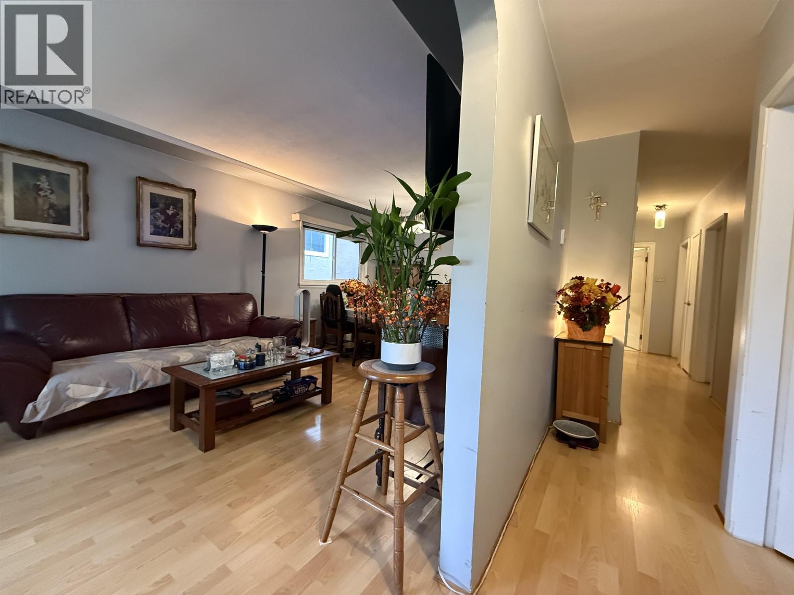 5828 Kerr Street, Vancouver, British Columbia  V5R 4C1 - Photo 9 - R3091305