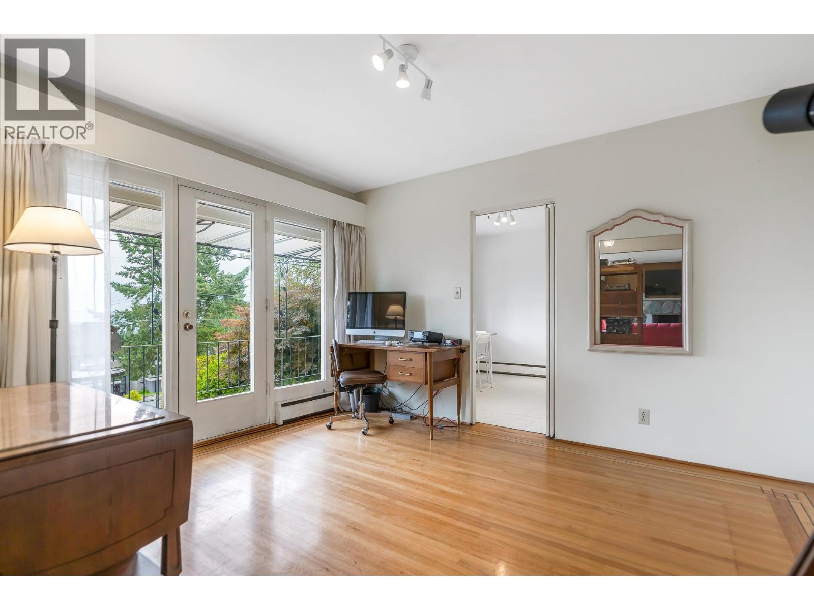 3088 Lazy A Street, Coquitlam, British Columbia  V3C 3N9 - Photo 13 - R3090540