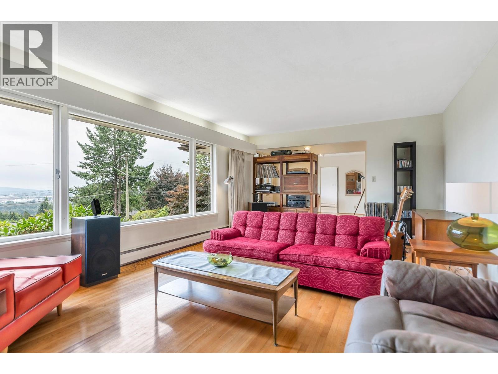 3088 Lazy A Street, Coquitlam, British Columbia  V3C 3N9 - Photo 10 - R3090540