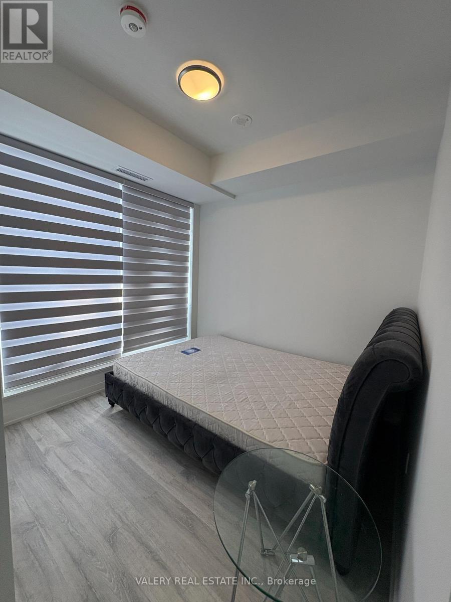 2705 - 8 Olympic Garden, Toronto (Newtonbrook East), Ontario  M2M 0B9 - Photo 8 - C12799838