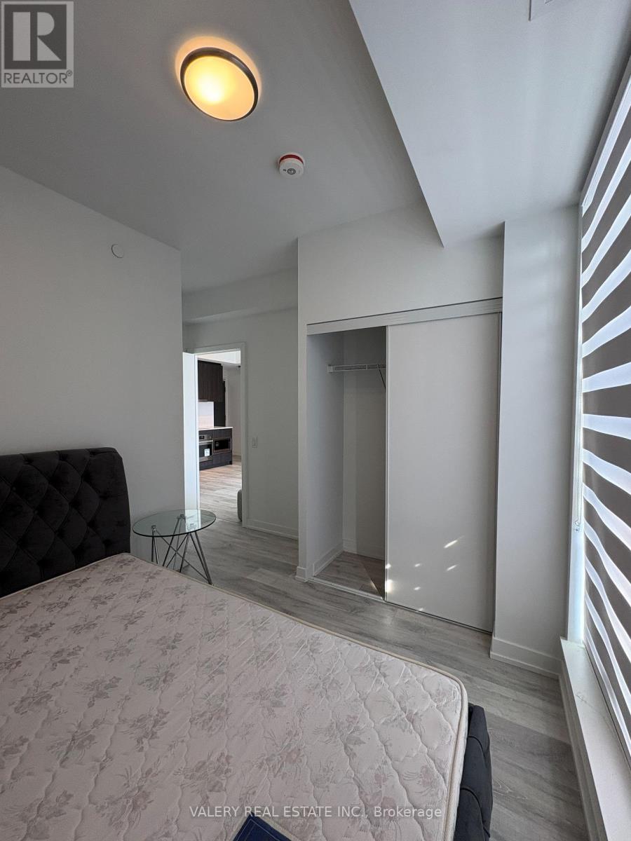 2705 - 8 Olympic Garden, Toronto (Newtonbrook East), Ontario  M2M 0B9 - Photo 9 - C12799838