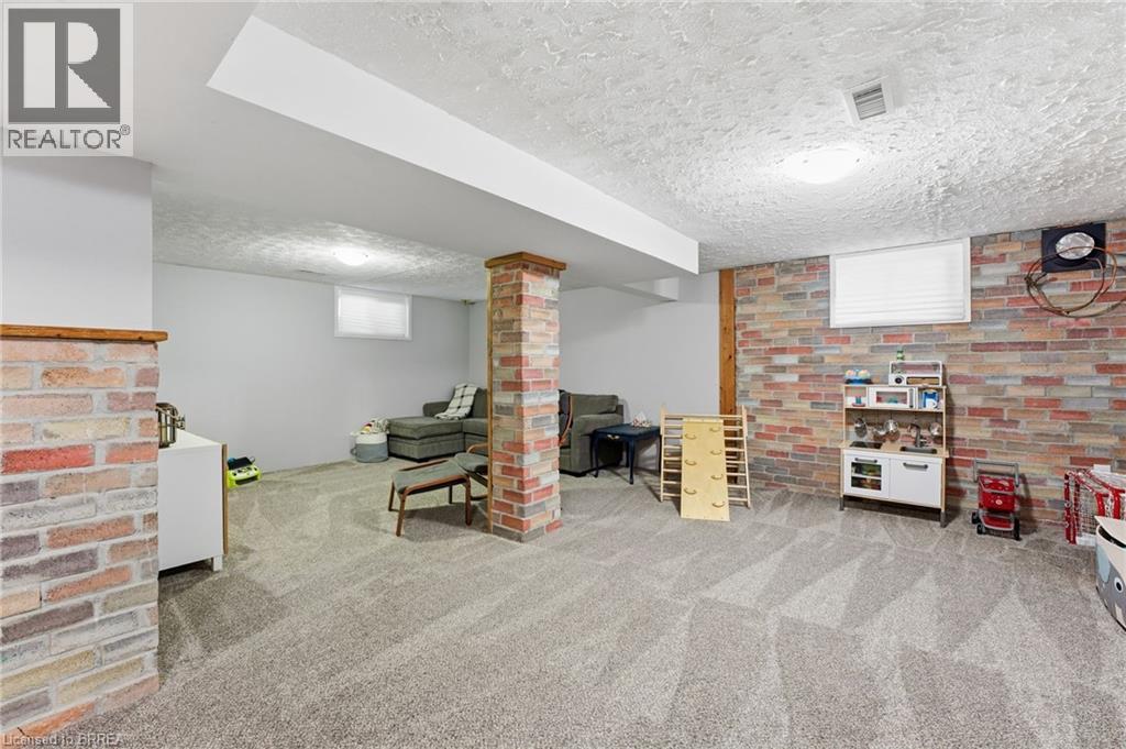 37 Hillier Crescent, Brantford, Ontario  N3R 1X3 - Photo 20 - 40805533