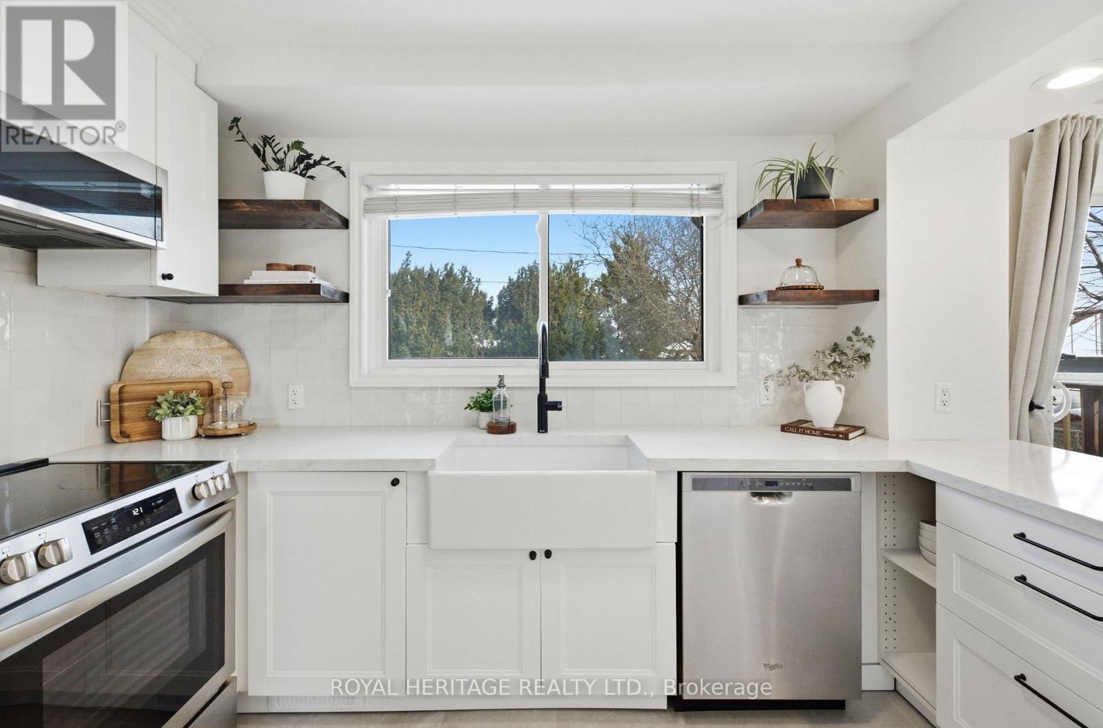 36 Forest Road, Ajax, Ontario  L1S 2N3 - Photo 12 - E12799848