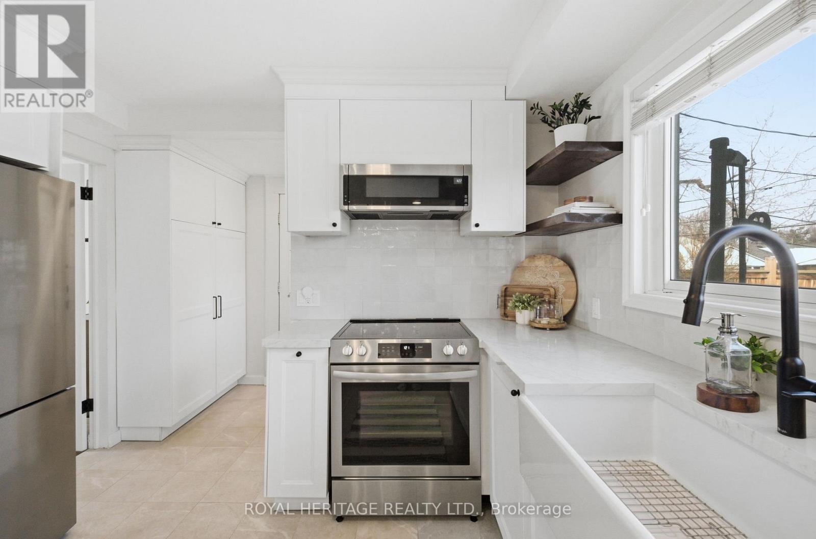 36 Forest Road, Ajax, Ontario  L1S 2N3 - Photo 13 - E12799848