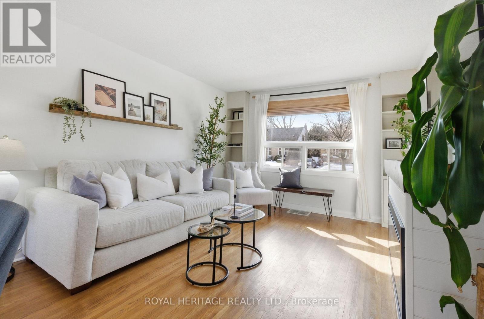 36 Forest Road, Ajax, Ontario  L1S 2N3 - Photo 8 - E12799848